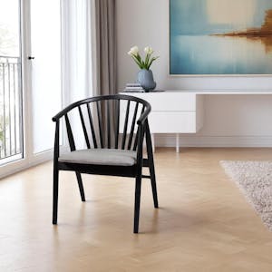 Chaise noire à barreaux - tissu gris TENA